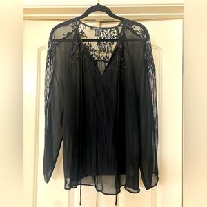 Women’s Kenneth Cole lace blouse